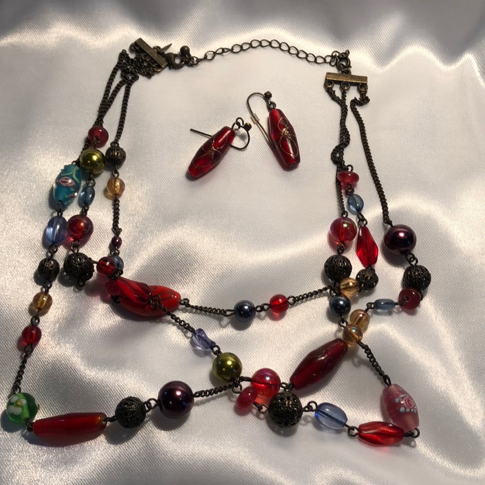 NIB Avon Multicolor Bead Earrings & Necklace Set